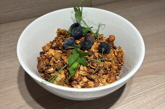 Rezept des Monats: Mandel-Zimt-Granola